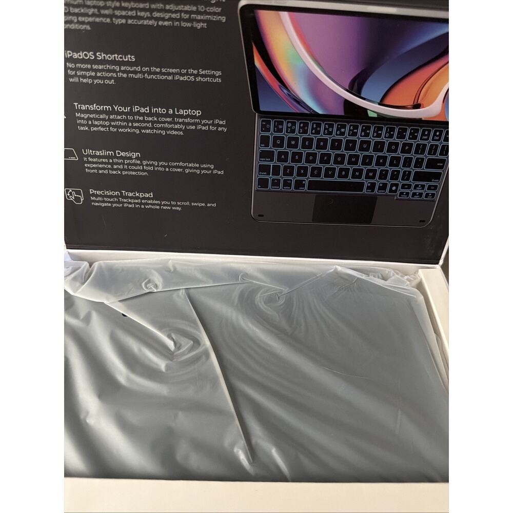 Typecase Edge Keyboard With Case - Picture 2 of 3
